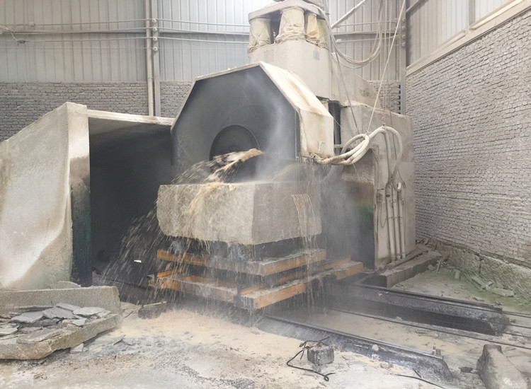 公司一角第五张