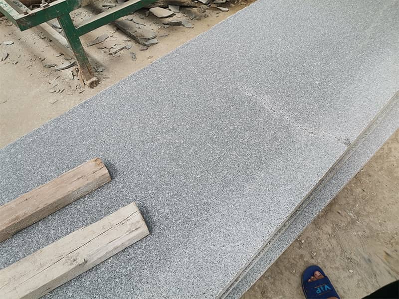 芝麻黑中花第1张高清图